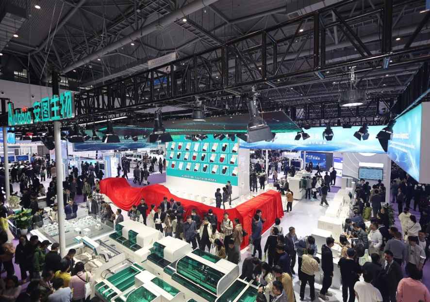 97至尊国际参展 2025 CACLP 